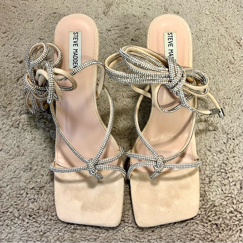Steve Madden Racquel Nude Rhinestone Heels Size 9.5